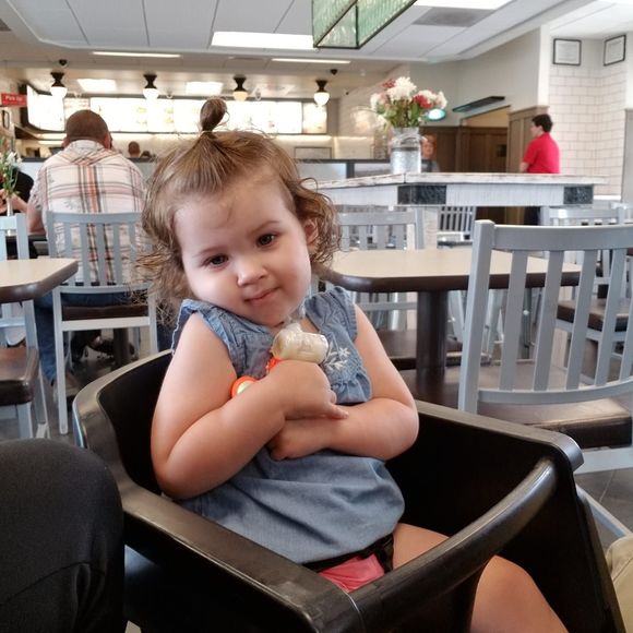 Meet your Posher, Cindy - Picture 1 of 1